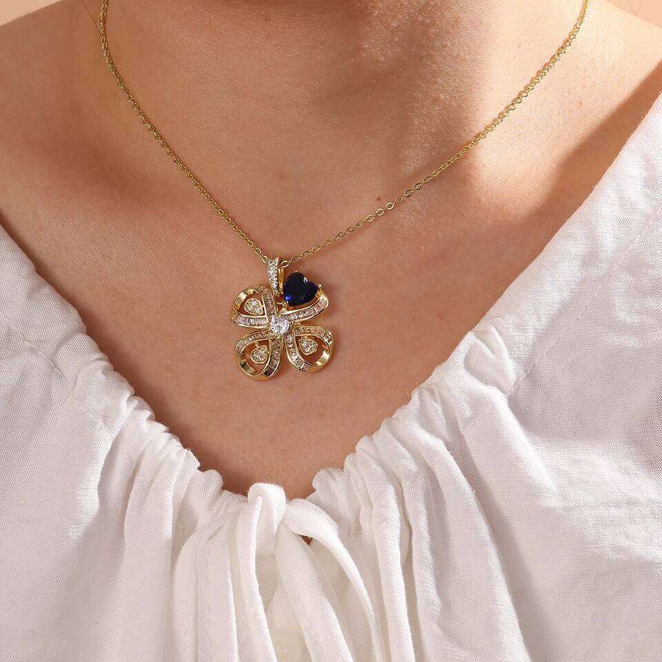 ZAKOL Fashion Dazzling AAA Cubic Zirconia Four-leaf Clover Flower CZ Pendant Necklace for Women Party Jewelry Gift