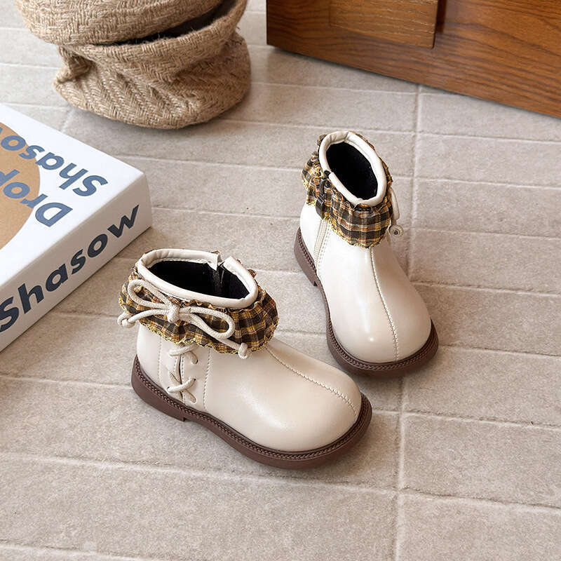 Ins British Style Martin 2025 Autumn Winter New Korean Version Girls Lace Trim Princess Soft Sole Short Boots