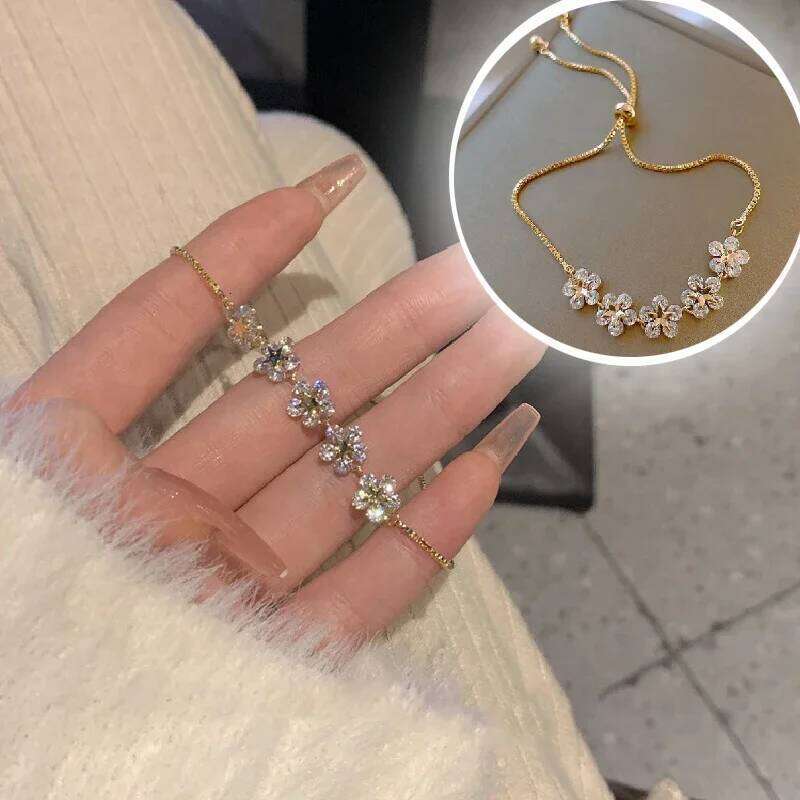 New Fashion Zircon Flower Adjustable for Women Elegant Love Heart Butterfly Round Shiny Wedding Bracelet Jewelry Gift 25H1229