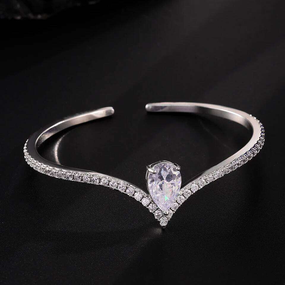 ZAKOL Luxury Exquisite Crown Open Bracelet for Women Sliver Color Water Drop Clear Crystal Zirconia Wedding Engagement Jewelry