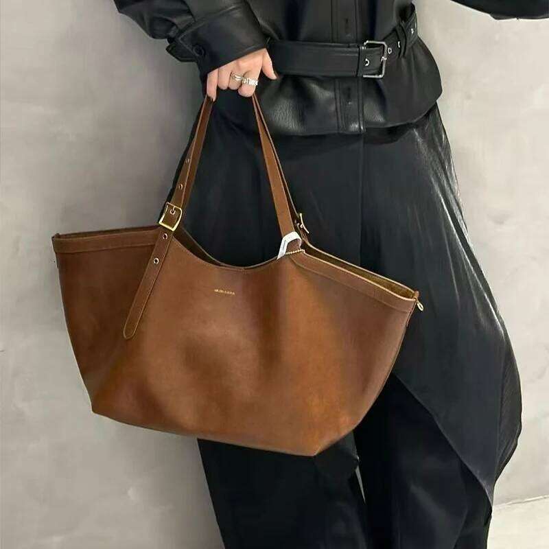 Luxury Wing Style Leather Tote Bag Belt Buckle Adjustable Underarm Shoulder Bag Large Capacity All Match Open Handbag QIBALIANGPIN