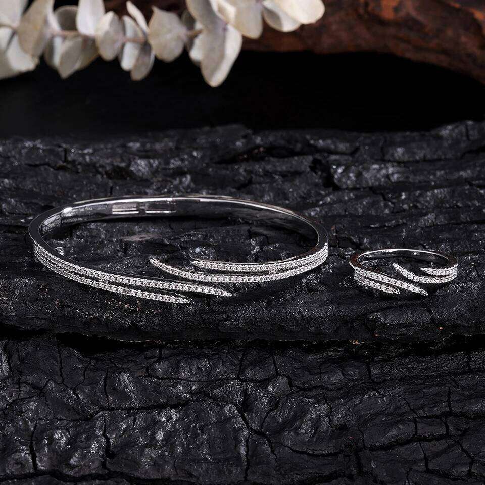 ZAKOL Classic Zircon Inlay Wing Shape Open Bracelet Ring For Women Exquisite 18K Gold Plated Fashion Aesthetic Jewelry Gift