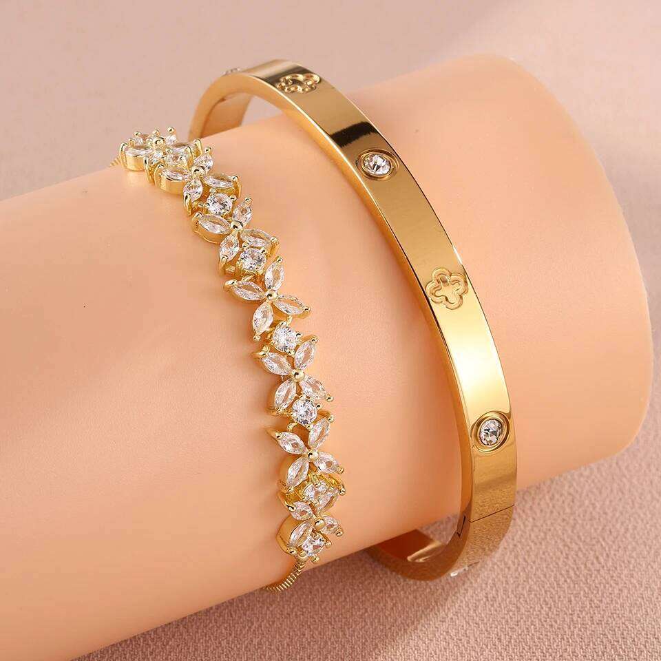 ZAKOL 2pcs Stainless Steel Shiny Zircon Four-leaf Flower Bracelet Bangles Set for Women Exquisite Wedding Party Jewelry