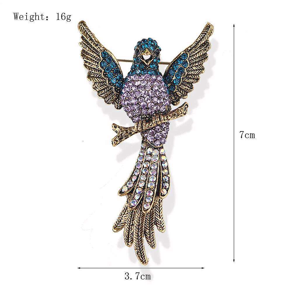 ZAKOL Exquisite Full Crystal Luxury Hummingbird Brooches Badges for Women Men High-end Classic Animal Pins Buckles