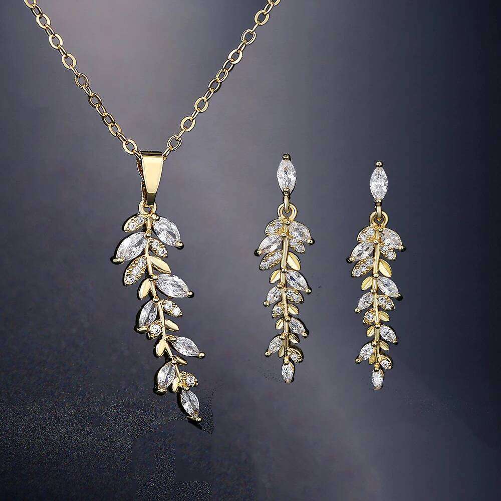 ZAKOL Exquisite Marquise Zircon Niche Leaves Pendant Necklace for Women Girls Versatile Copper Shiny CZ Wedding Jewelry Gift