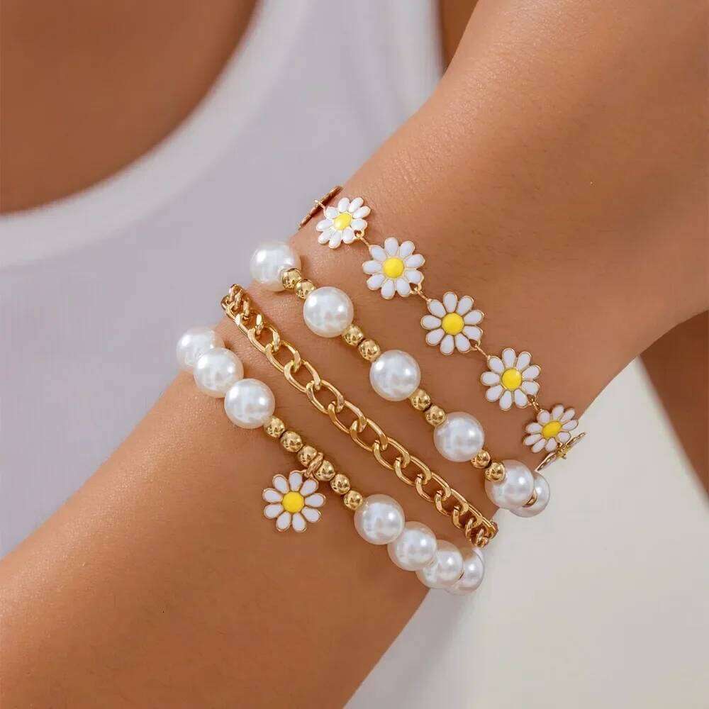5pcs Charm Daisy Flower Pearl Heart Bracelet for Women Personality Trendy Multilayer Gold Color Zircon Jewelry Set Gift 25H1229