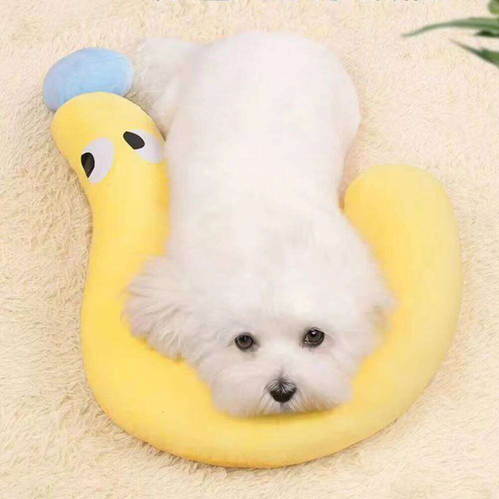 Cute Little U-Shaped Neck Protector Deep Sleep for Puppy Kitten Dog Cat Headrest Sleeping Pillow Pet Supplies