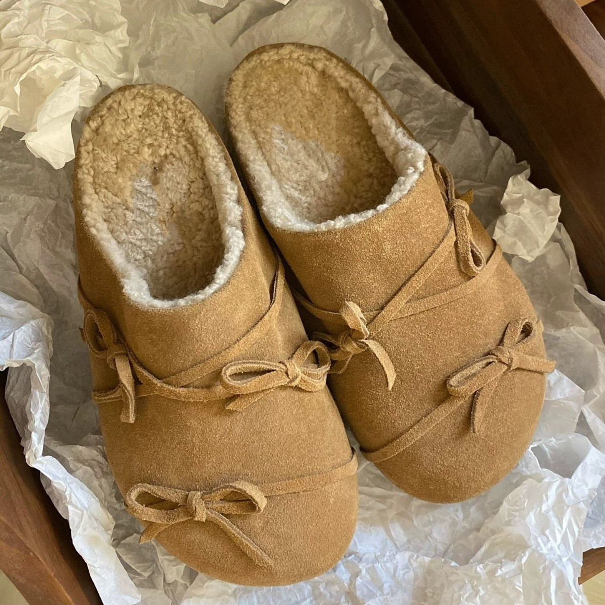 New Free shipping snow boots for womens snow slippers khaki brown Fashionable Versatile Bow Home Slippers