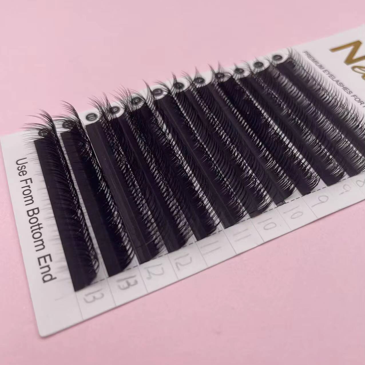 Private Label 3D Multi-Layer Camellia Eyelash Extensions Wild Fluffy DIY Eyelash Extensions Soft Easy Fan Pre-Made Dense Lashes