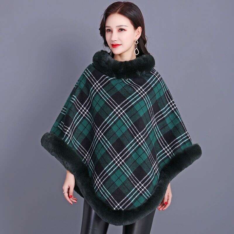2025 New National Style Authentic Autumn Winter Fur Collar Batwing Sleeve Shawl Cape Women's Knitted Coat