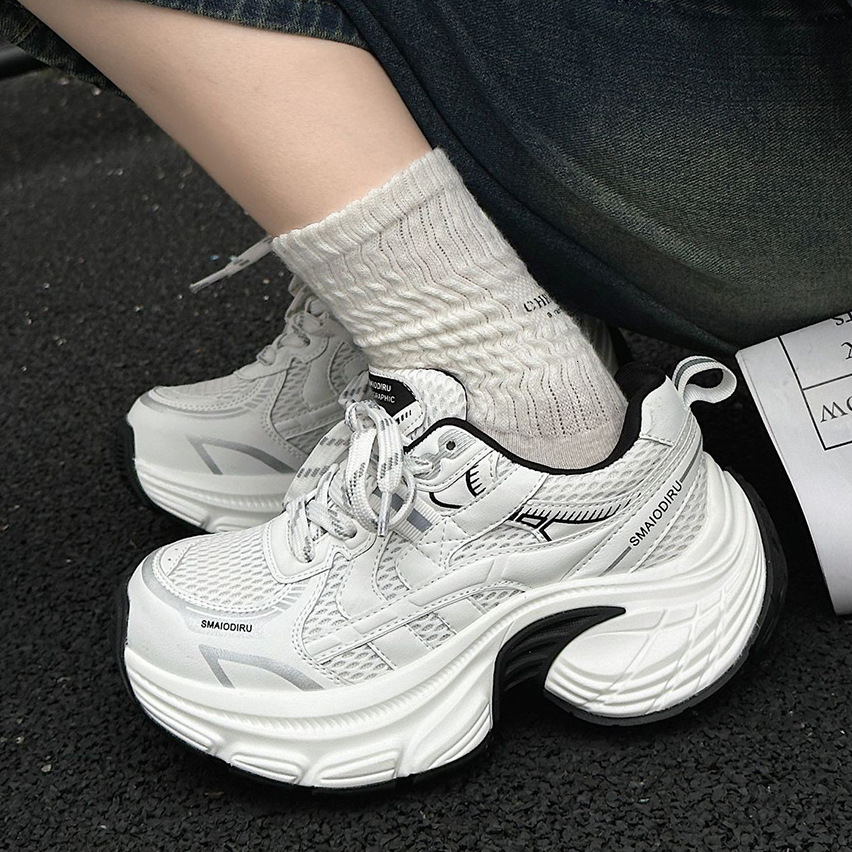 2025 Designer Fashion New Multi functional Round Head Soft Bottom Height Raising Comfortable Women's Casual Sports Shoes