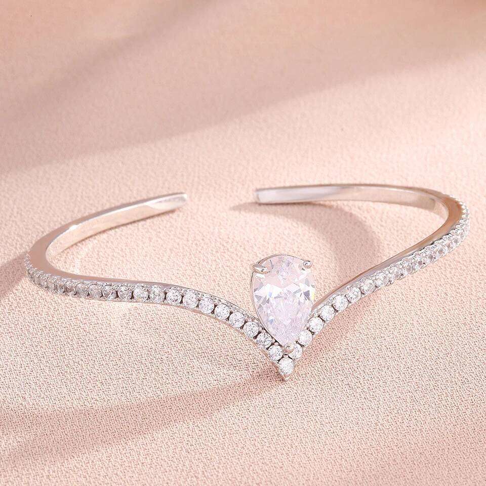 ZAKOL Luxury Exquisite Crown Open Bracelet for Women Sliver Color Water Drop Clear Crystal Zirconia Wedding Engagement Jewelry