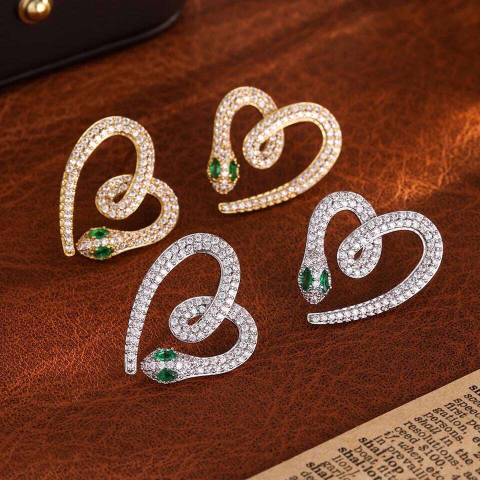 ZAKOL Classic Micro-set Zircon Wrapped Snake-shaped Stud Earrings Temperament Sliver Gold Color Aesthetic Jewelry Gift