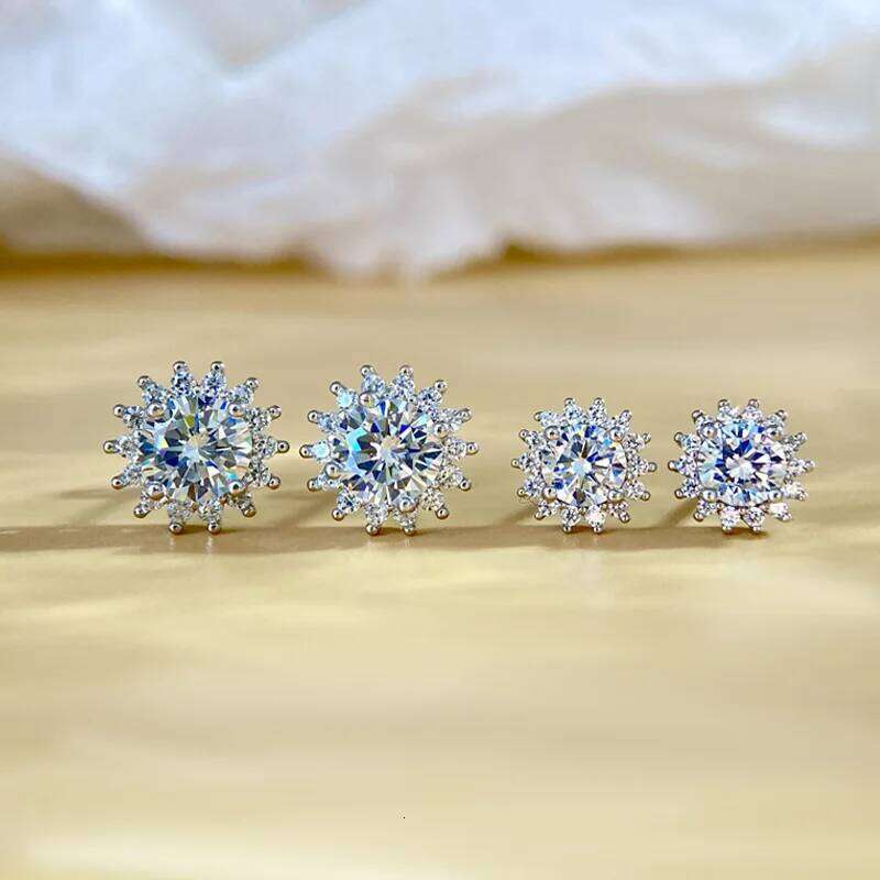 0.5-1ct Moissanite Earrings for Women Lab Grown Diamond Ear Studs 925 Sterling Silver Fine Jewelry Gift 1a6