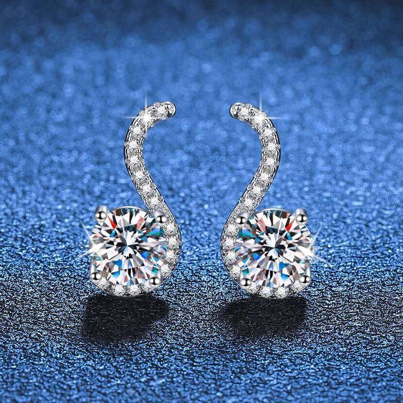 JOIAS HOME Luxury S925 Sterling Silver Diamond S-shaped 1CT D Color Moissanite Earrings Women's Daily Party Jewelry Available f1a