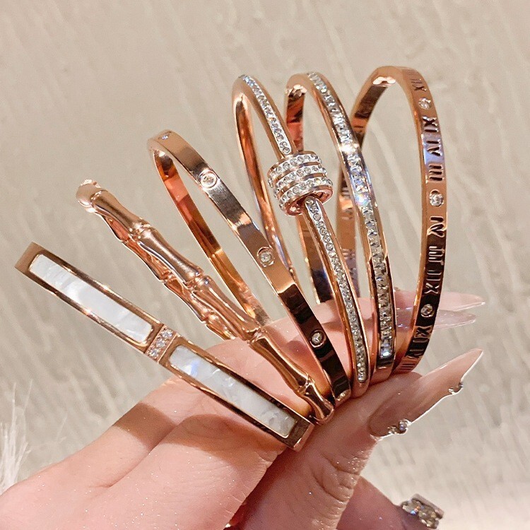Luxury Brand Designer Jewelry Luxury Brand Designer Jewelry Hot-Selling Bracelet For Women Steel Star High-End European And American Style Bracelet Li