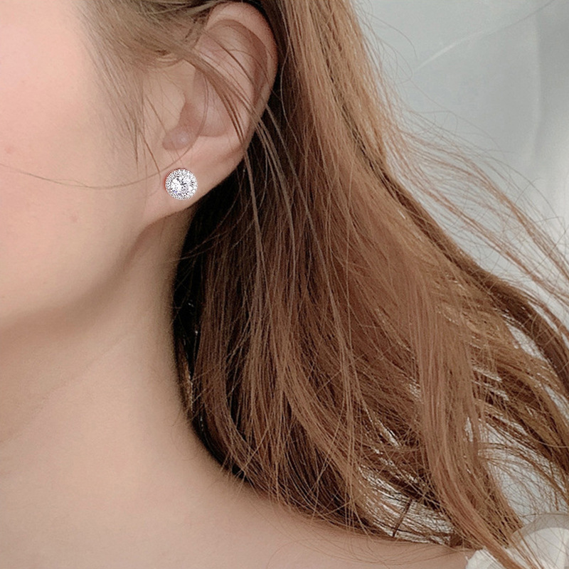 Exquisite Moissanite Inlaid Design Earrings For Girls Simple And Versatile Round Package Earrings Perfect For Love Birthday Gifts Earrings