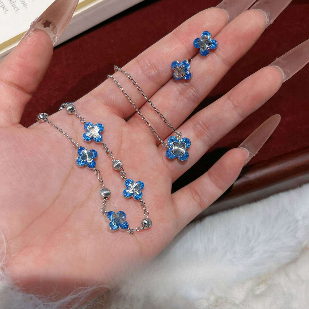 Bracelet For Women Exclusive Laser New Model Bracelet, Red Corundum Aquamarine White Diamond Set Four-Leaf Clover Fashion Jewelry