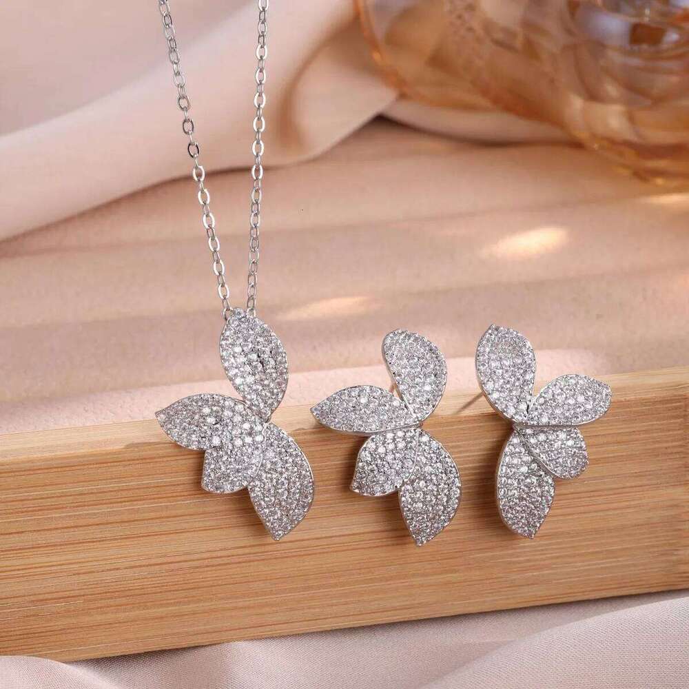 ZAKOL Luxury Full Shiny Micro Zircon Leaf Earrings&Necklace Set AAA CZ Symmetric Wedding Party Jewelry for Women