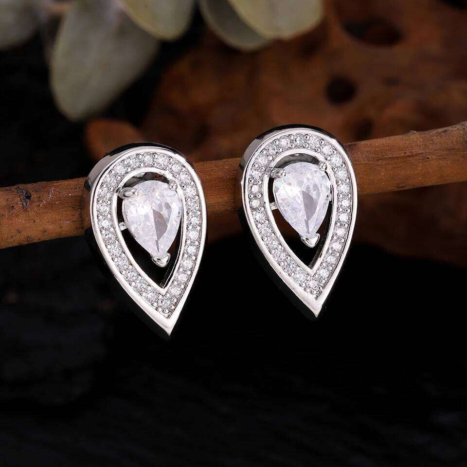 ZAKOL New Pear-shaped Water Drop Zirconia Dangle Earrings for Women Brilliant Clear Crystal Banquet Wedding Jewelry