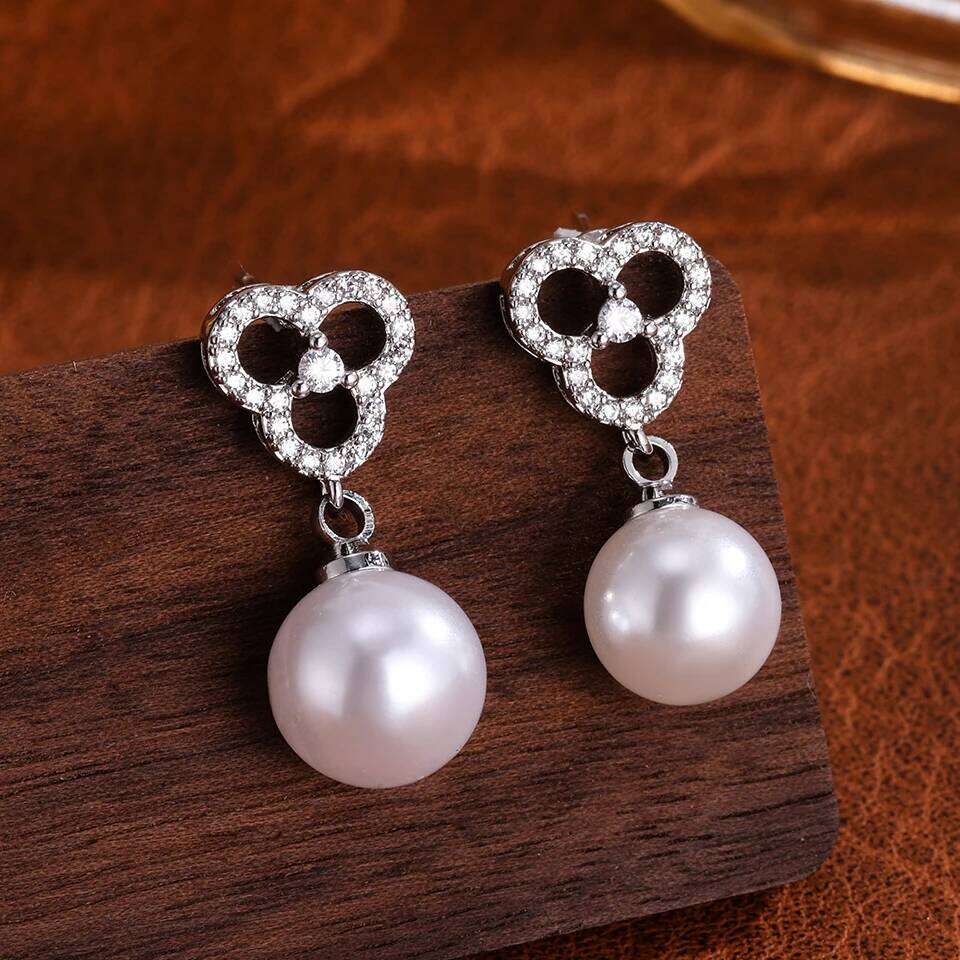 ZAKOL Elegant Shiny Zircon Inlaid Imitation Pearl Drop Earrings for Women Smooth Pearls Bridal Earring Wedding Party Jewelry