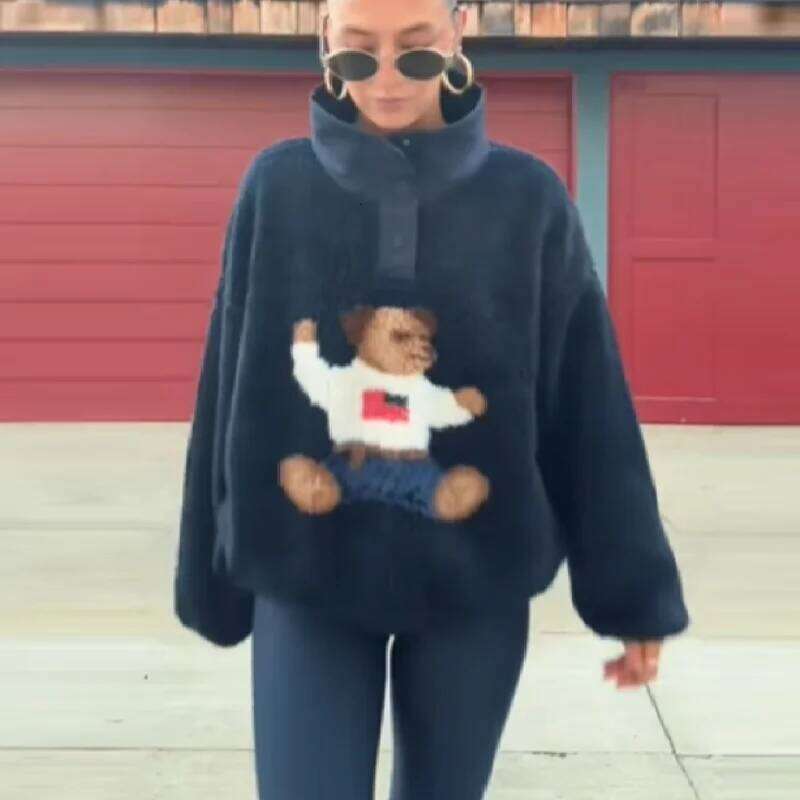 Creative Trendy Fleece Top Lady Warm Fall Cute Casual Retro Little Bear Women's Sportswear Sweaters Cozy Female Chic Streetwear
