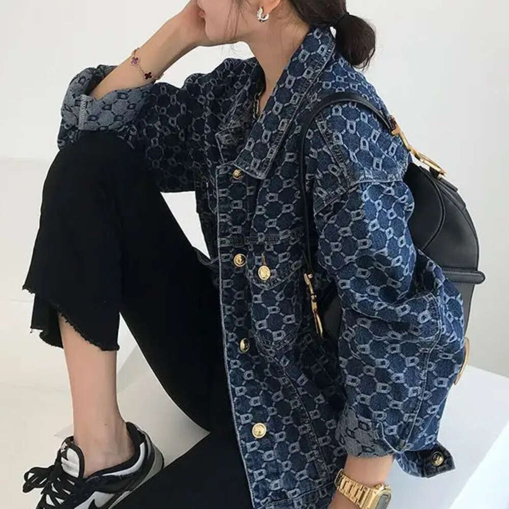 Women's Loose Designer Fashion 2026 New Stitched POLO Collar Button Casual Jacquard Long Sleeve Denim Jacket