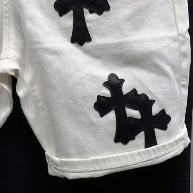 Summer Cotton Elastic Shorts Mens American Style Street Fashion Embroidered White Denim Shorts For Men And Women 251223