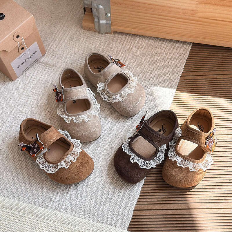 INS French Style Small Leather 2025 Spring and Autumn New Korean Version Girls' Lace Trim Princess Shoes Soft Sole Loafers