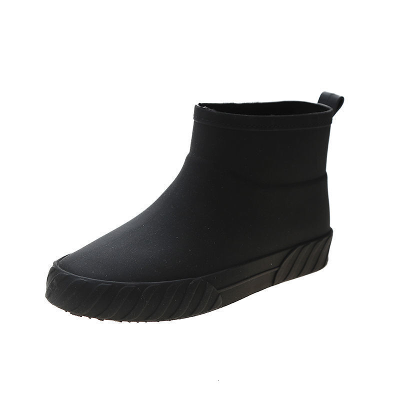 New winter cold resistant and warm rain boots for women, with thick wool lining and waterproof shoes, short tube rain boots, and snow boots