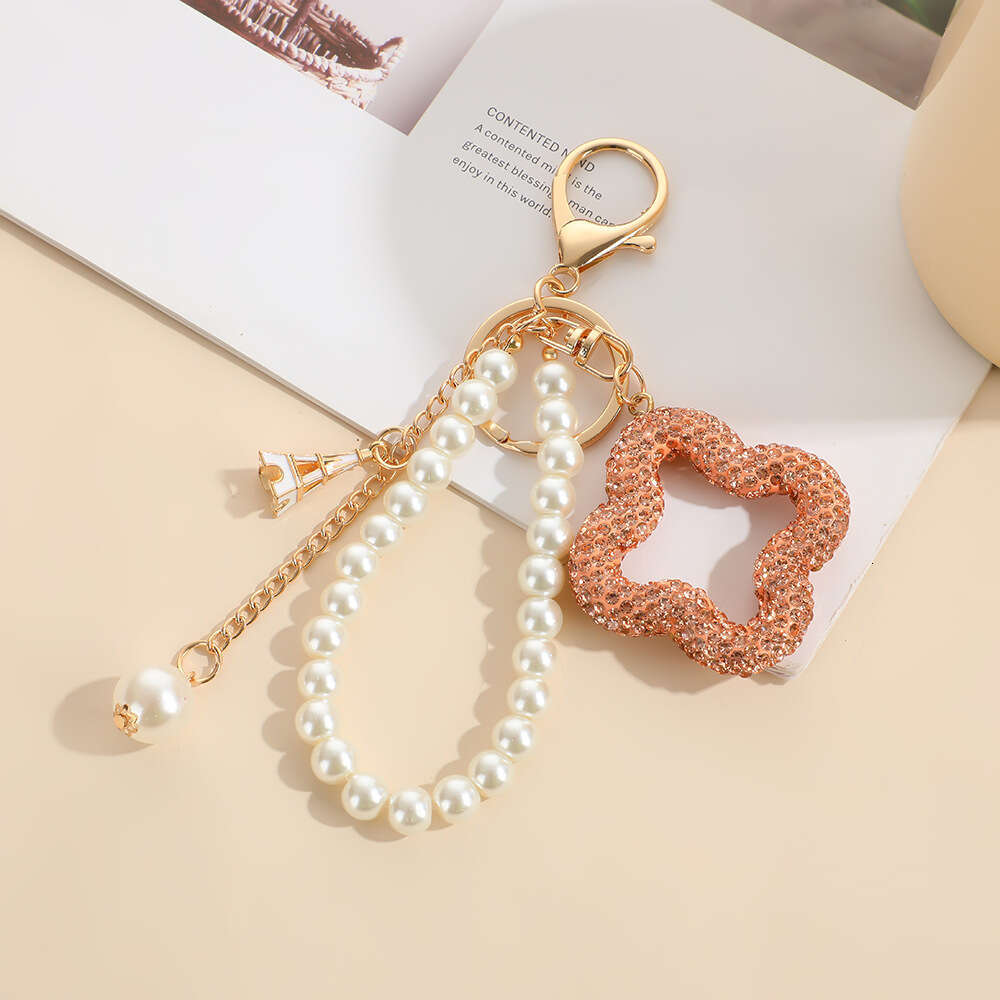 Women's Keychain Ornament Hanging Chain metal keyring key wallet Exquisite Pearl Inlaid Diamond Bag Geometric Keychain Pendant red bule