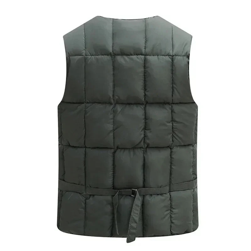 Classic MultiPocket Mens Padded Vest Winter Warm Sleeveless Coat Tactical Jacket for Men Solid Lightweight Male Waistcoat 251225
