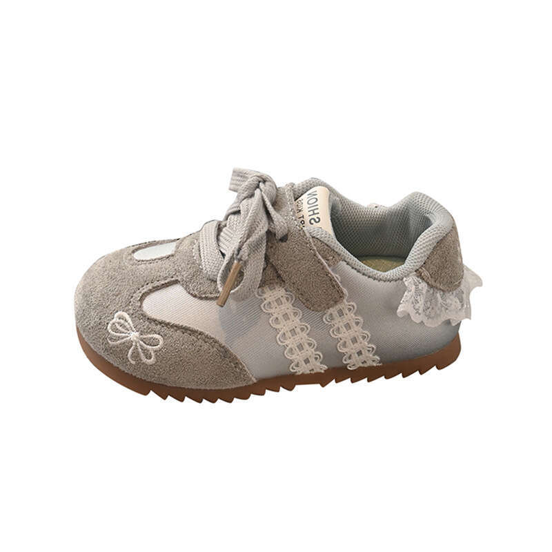 INS Children's Training 2025 Spring and Autumn New Korean Style Girls' Bow Embroidered Lace Edge Forrest Gump Shoes
