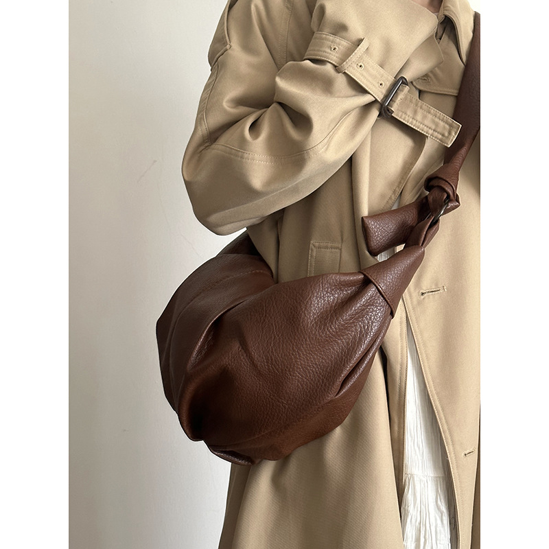 Retro Soft Leather Pleated Dumpling Bag Languid Lazy Wind Leisure Miscellaneous Commuting Shoulder Crossbody Bag Can Be Croissant Bag 2026s hot