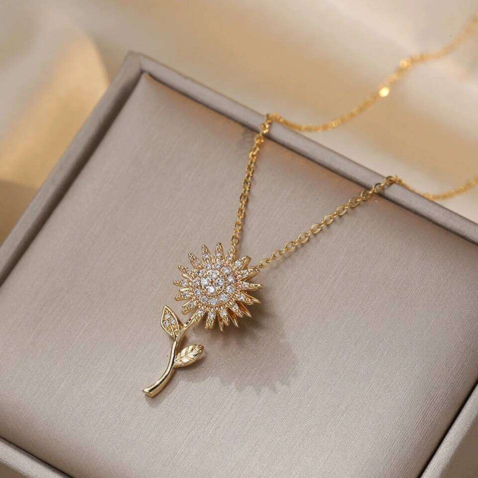 ZAKOL Exquisite Rotating Sunflower Zirconia Flower Pendant Fashion Plant Flowers Gold Color Chain Choker Necklace Gift