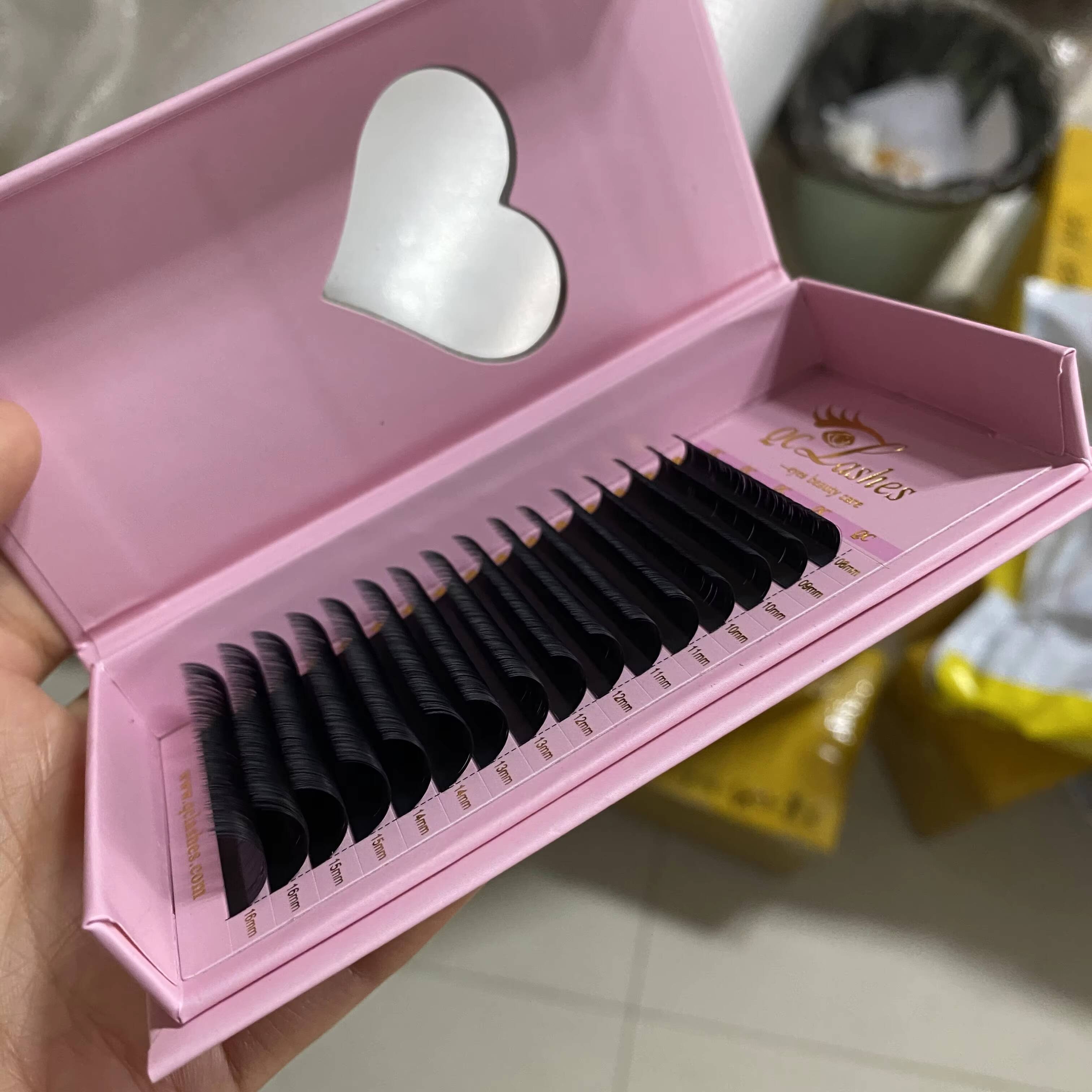 Custom Velvet Volume Lash Tray Soft Silk Eyelash Extension Fluffy Super Jet Black Cashmere Matte Lash Extensions Trays