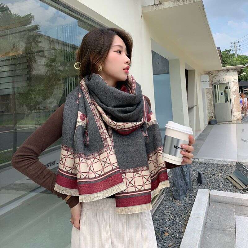 Cashmere Scarf Women 2025 New Autumn Style Gift For Mom's Birthday High-End Shawl Winter Women's Neck Warmer
