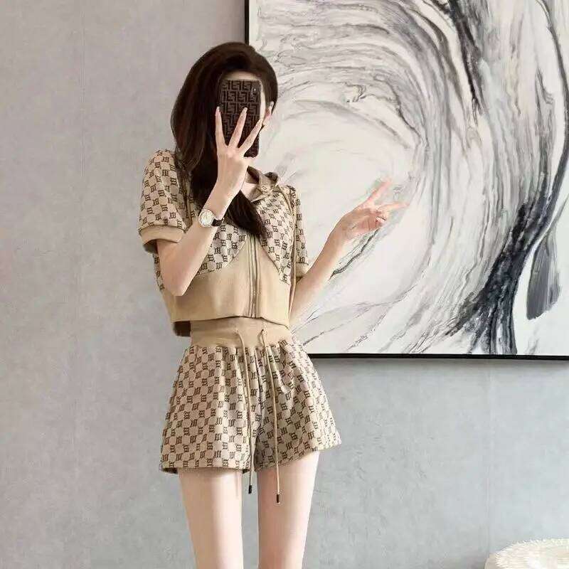 Korean Fashion Geometry Printed Khaki Two Piece Sets Summer Short Sleeve Hooded Jacket Drawstring Shorts Streetwear Tracksuits