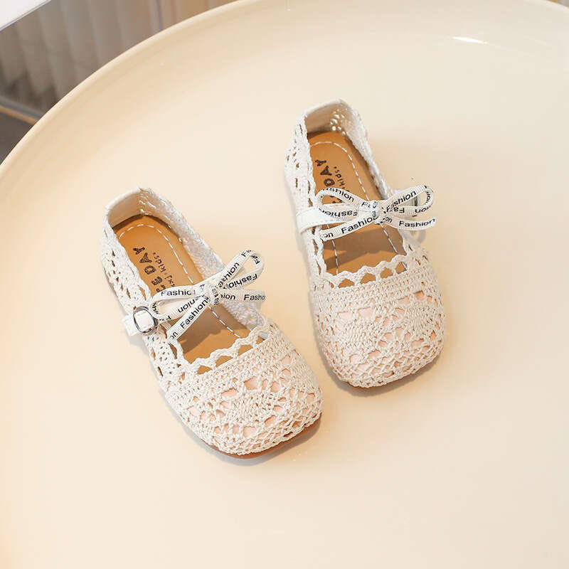 Children's Sandals 2025 Summer New Style Baby Girl Closed-Toe Princess Girls' Woven Hollow Soft Sole Non-Slip Walking Shoes