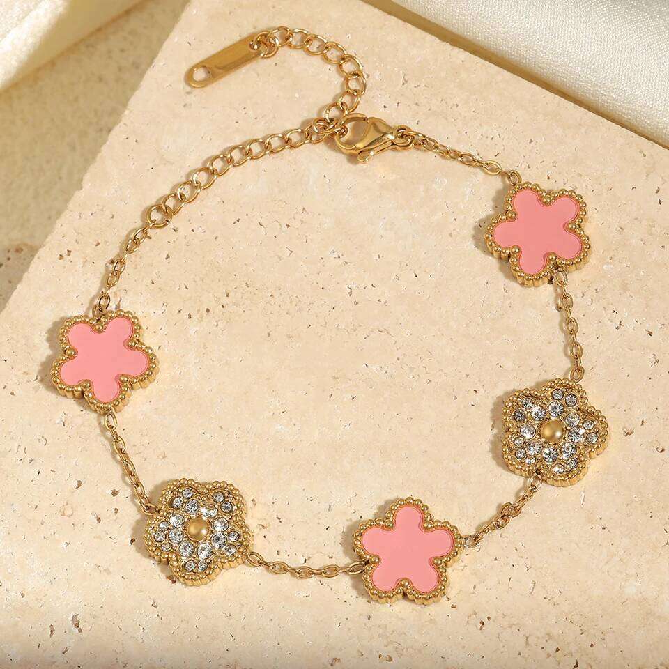 ZAKOL Cute Romantic Lucky Five Leaf Clover Flower Bracelets For Women Girls Gold Color Y2K Chain Link Wristlet Jewelry Gifts