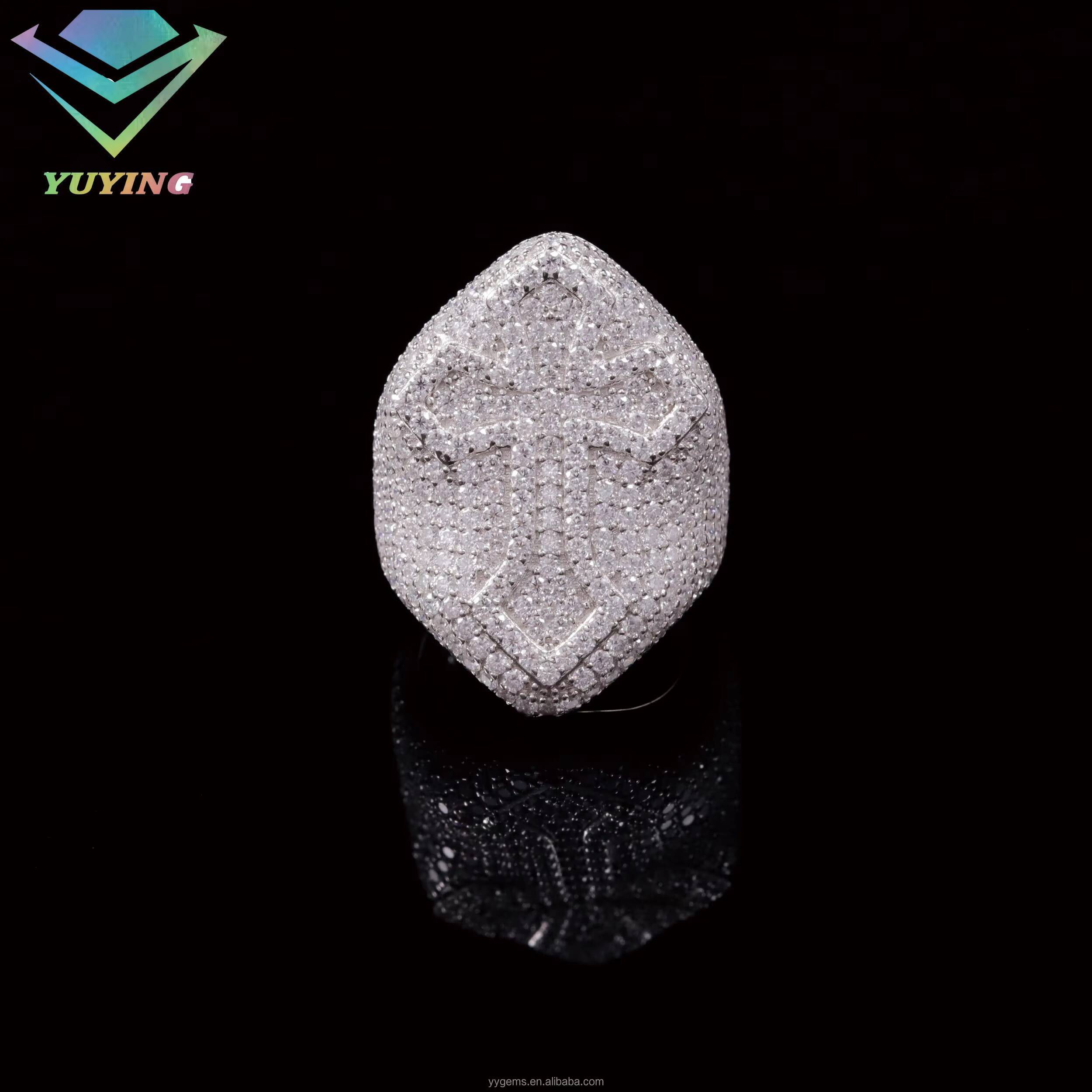 Hot Sale Raised Cross Full Iced Out Round Moissanite Diamonds White Gold Plated 925 Sterling Silver Cross Rings Hip Hop Jewelry