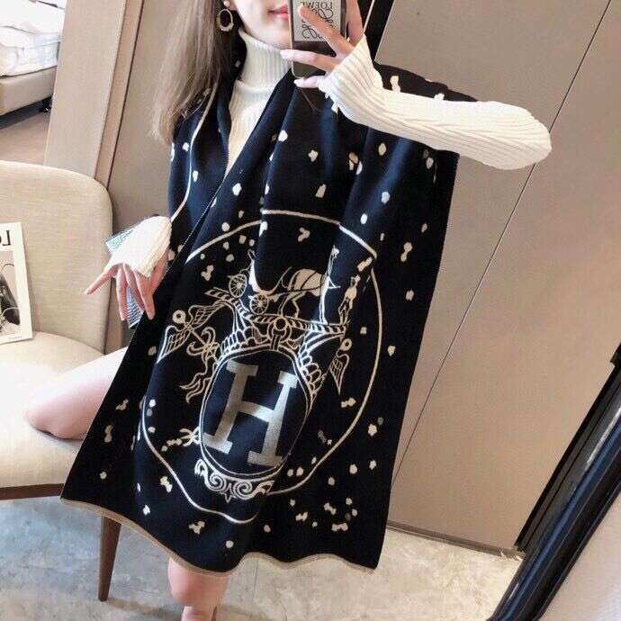 Women's Winter Big Brand Shawl Scarf Dual-Use Versatile Autumn Thickened Warm Long Imitation Cashmere 2025 New Model