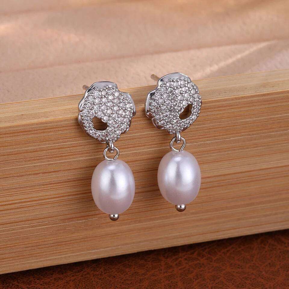 ZAKOL Elegant Shiny Zircon Imitation Pearl Dangle Earrings for Women Simple Light Bride's Earring Wedding Party Jewelry