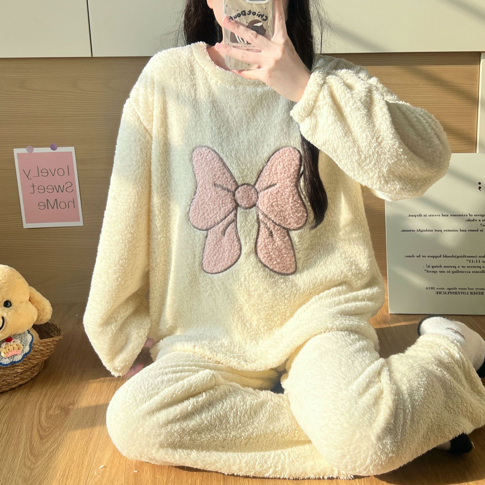 B1277-Trendy Female Fashion Combo - Cozy Pullover Jumper Complemented by Skinny Fit Pants