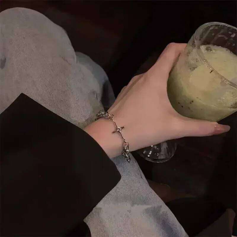 Y2K Vintage Star Punk Multilayer Chain Bracelets for Women Man Hip Hop Bracelet New Fashion Jewelry Aesthetic Bangles 25H1229
