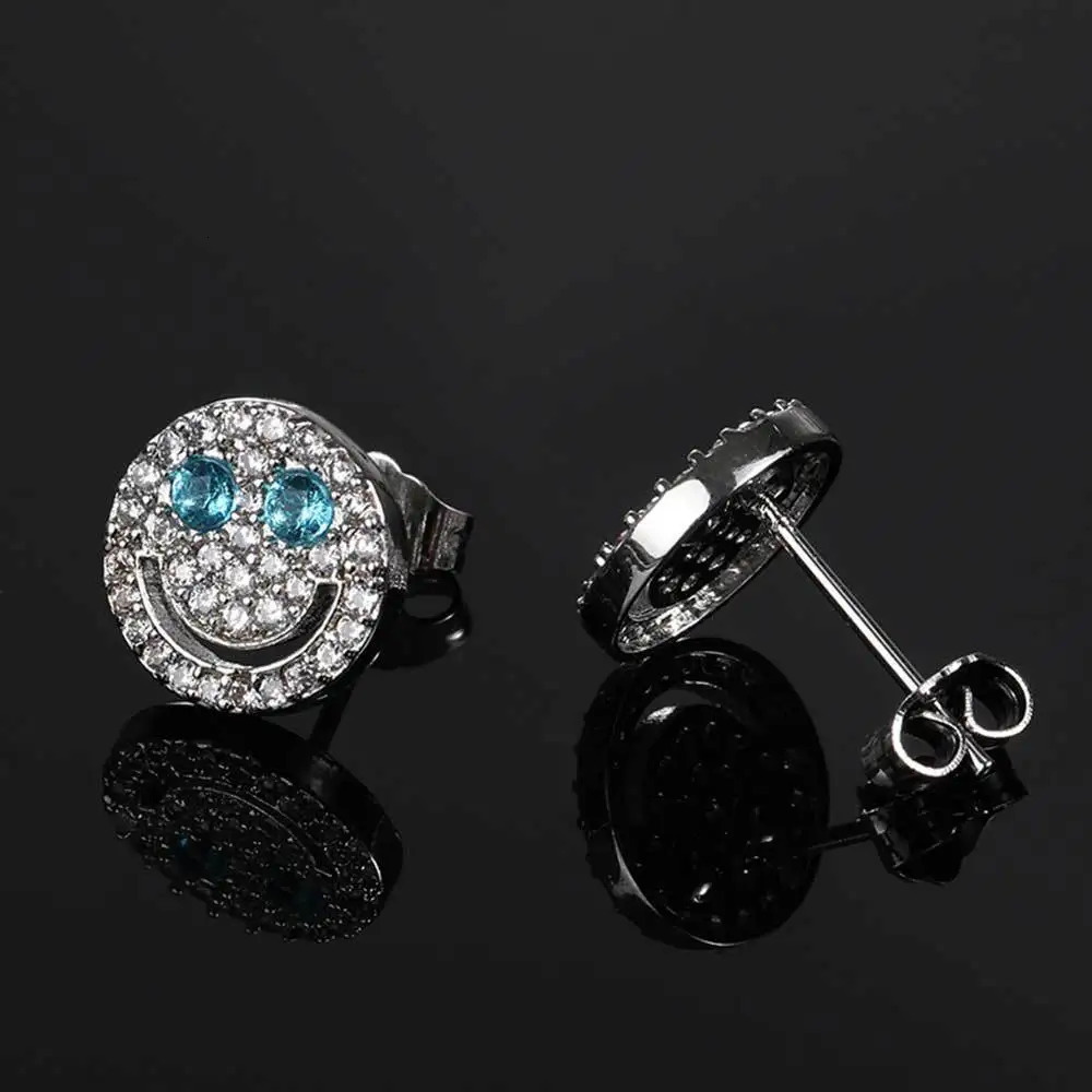 TrendMen Hiphop Rock Smiling Laugh Face Copper Zirconia Stud Earrings For Men Gold Color Metal Crystal Party Jewelry Ears Gifts 251224