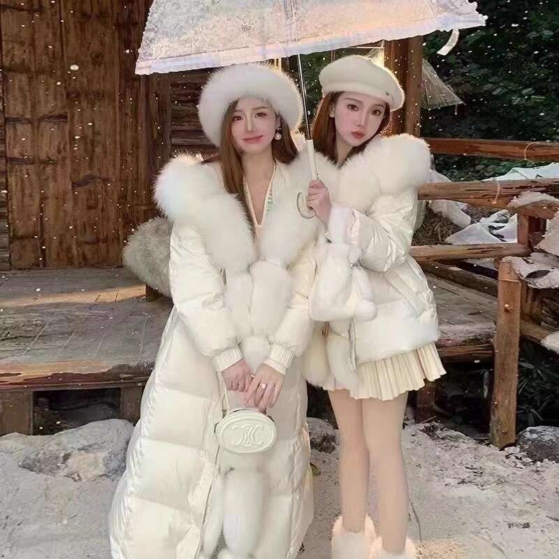 2025 New Style Fox Fur Collar Light Luxury Coat For Women, Long Over-The-Knee Thickened Fashion Trend White Goose Down Jacket Xing Zhiguang
