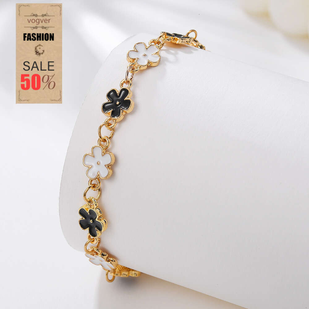 Bracelet For Women 2026 New Luxury Four-Leaf Clover Bracelet, Single-Sided Oil-Drip Korean Simple Ins Style Good Luck Versatile Jewelry