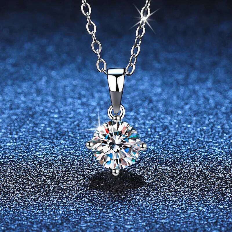 18K gold inlaid diamond necklace, moissanite classic and simple PT950 platinum four claw pendant1 Ct D-color collarbone chain 440