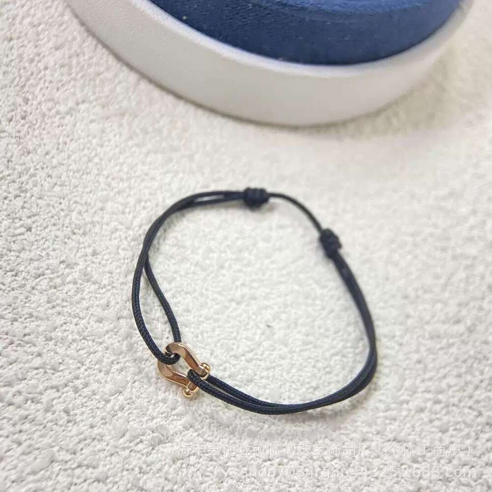 V Glossy Rose Gold Horseshoe Buckle Red Black Rope Men and Women Couple DIY Bracelet Factory Direct Sales Live Streaming Dropshipping